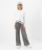 Футболка с длинным рукавом и крупным шрифтовым принтом белая Gulliver, школьная форма для девочек  фото, kupilegko.ru